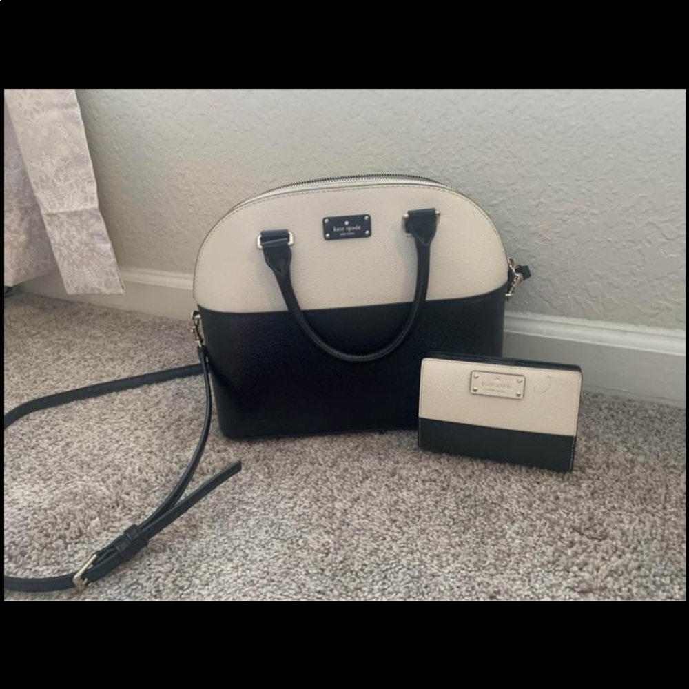 Kate Spade - Picture 2 of 4